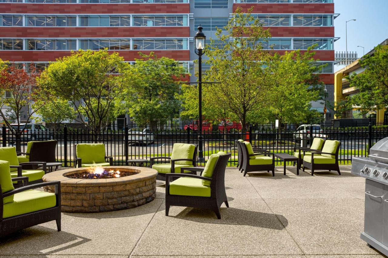 Hyatt Place Pittsburgh North Shore Экстерьер фото