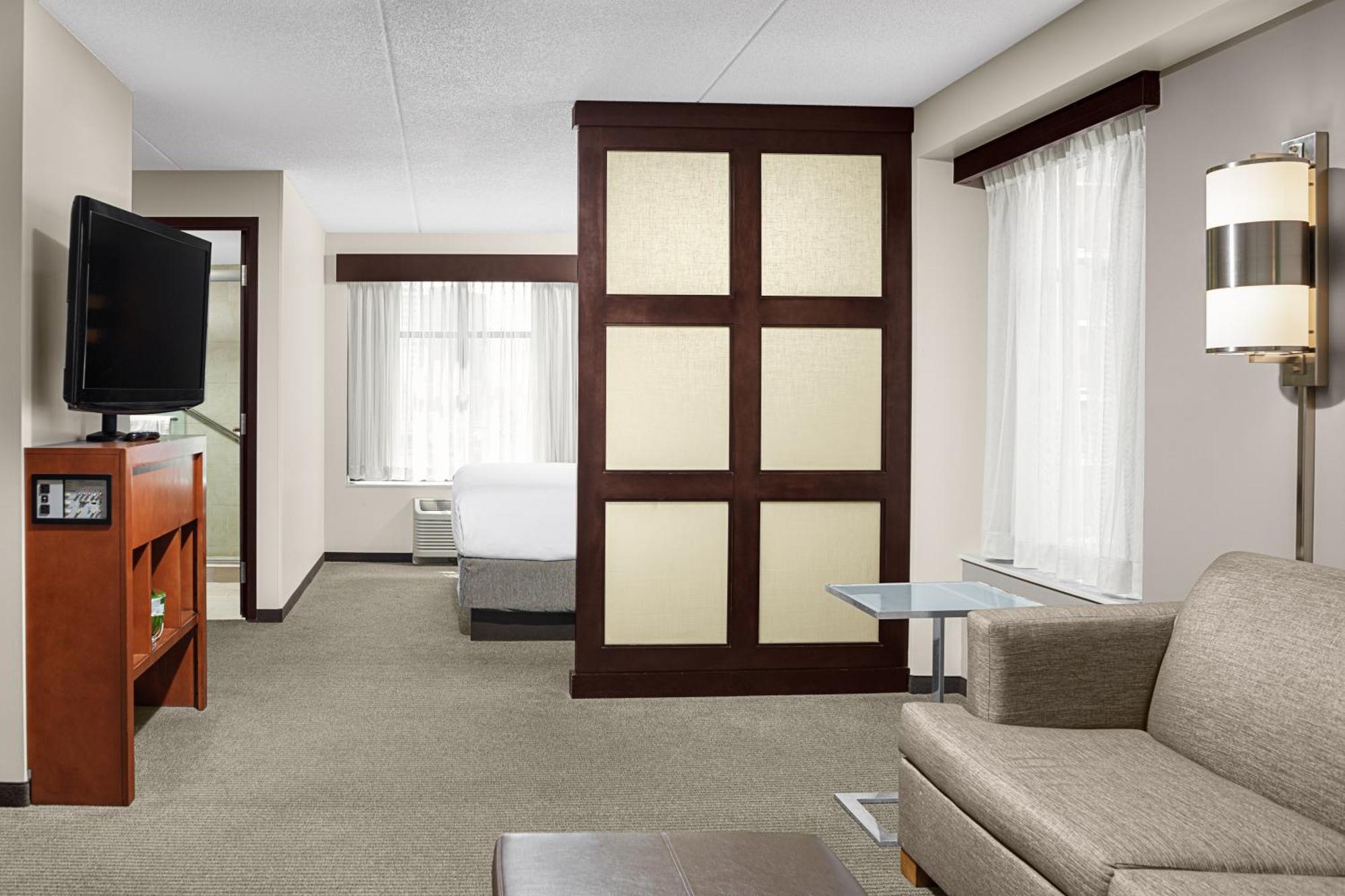 Hyatt Place Pittsburgh North Shore Номер фото